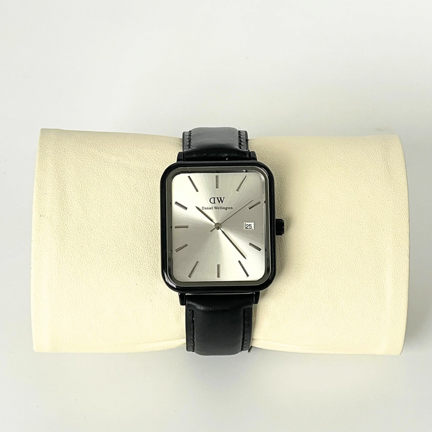 MONTRE DANIEL WELLINGTON