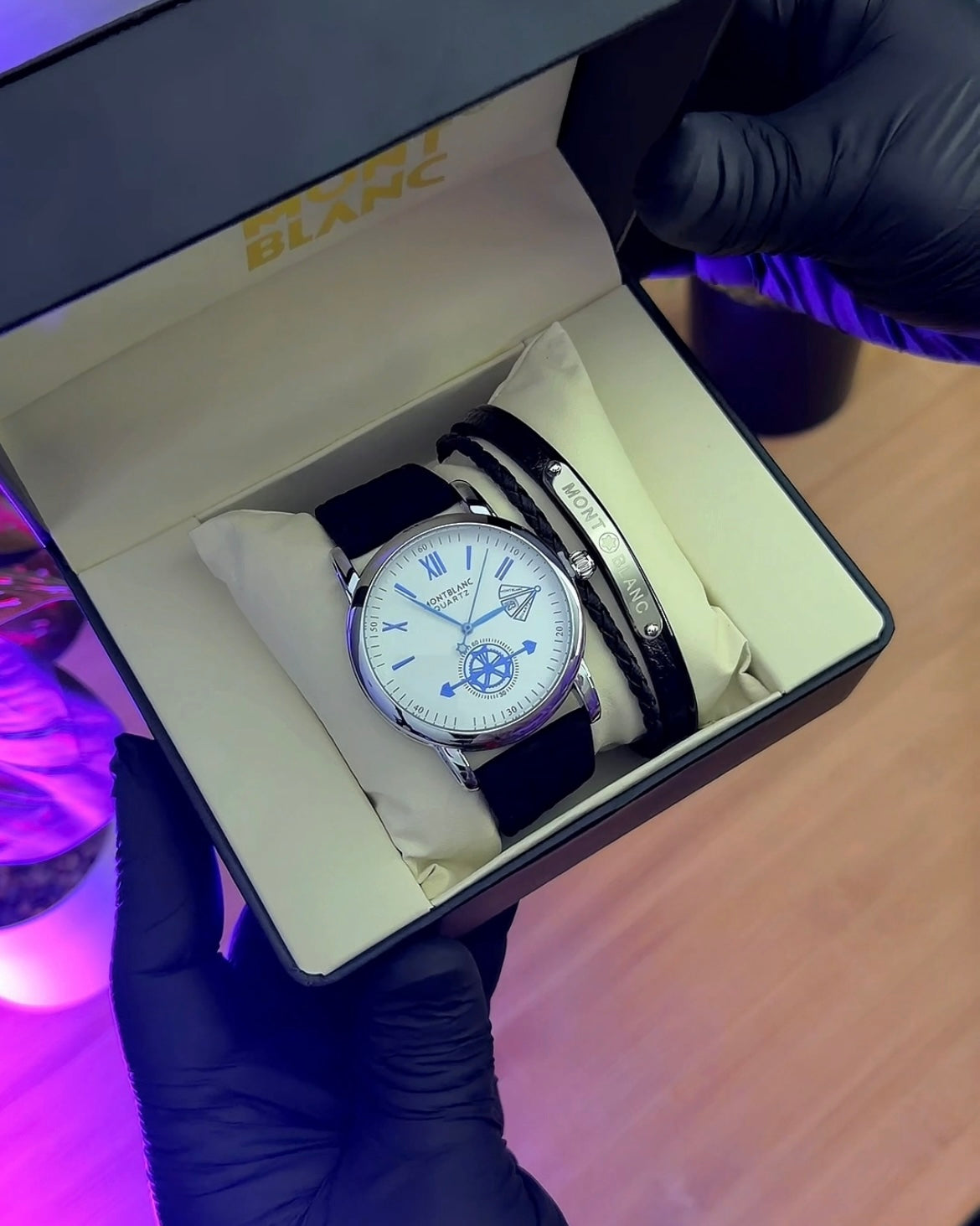 Montre Hommeavec bracelet– Le Cadeau Qui Fait Toujours Plaisir