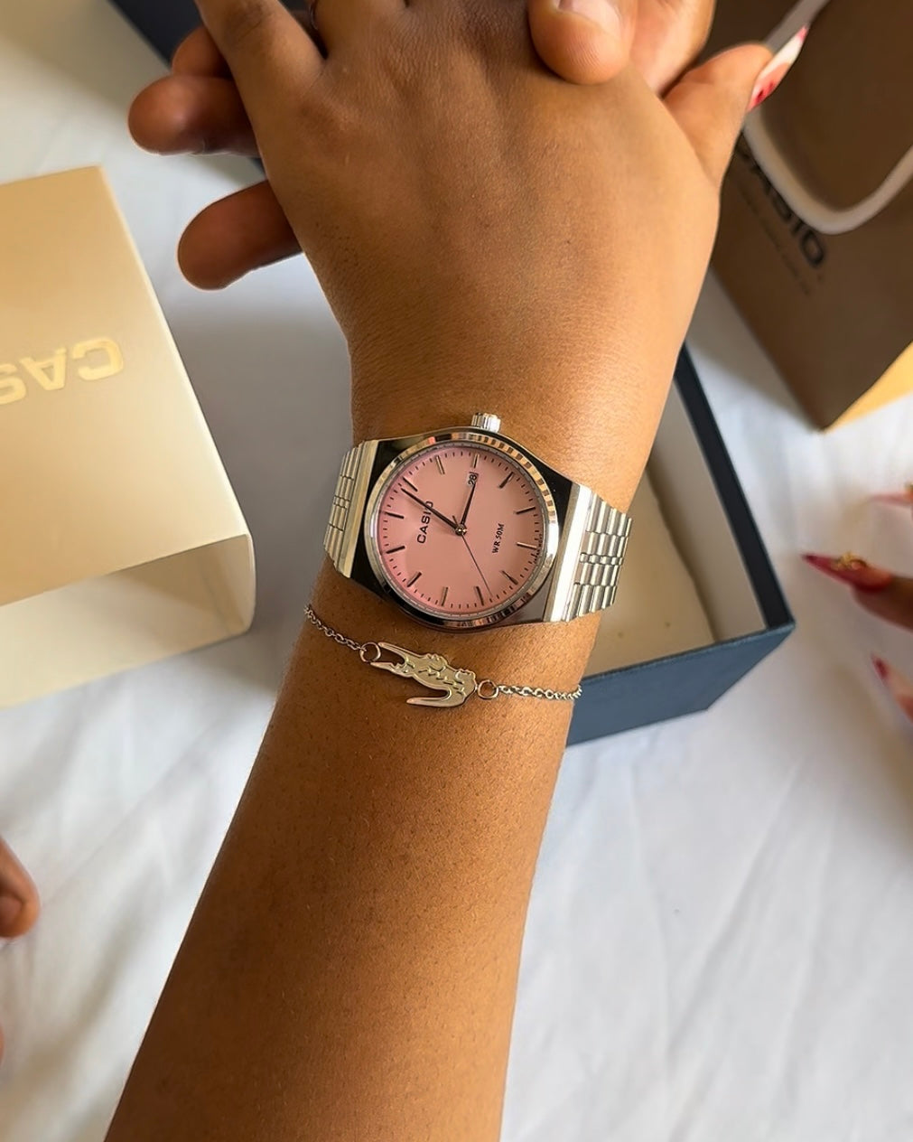 Montre casio avec bracelet résistant à l’eau C1