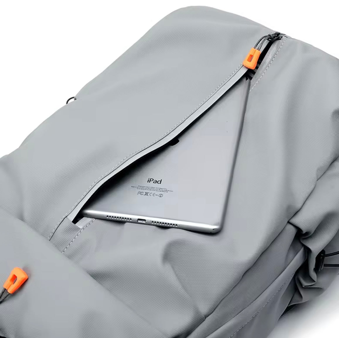 Sac à dos urbain étanche avec port USB intégré