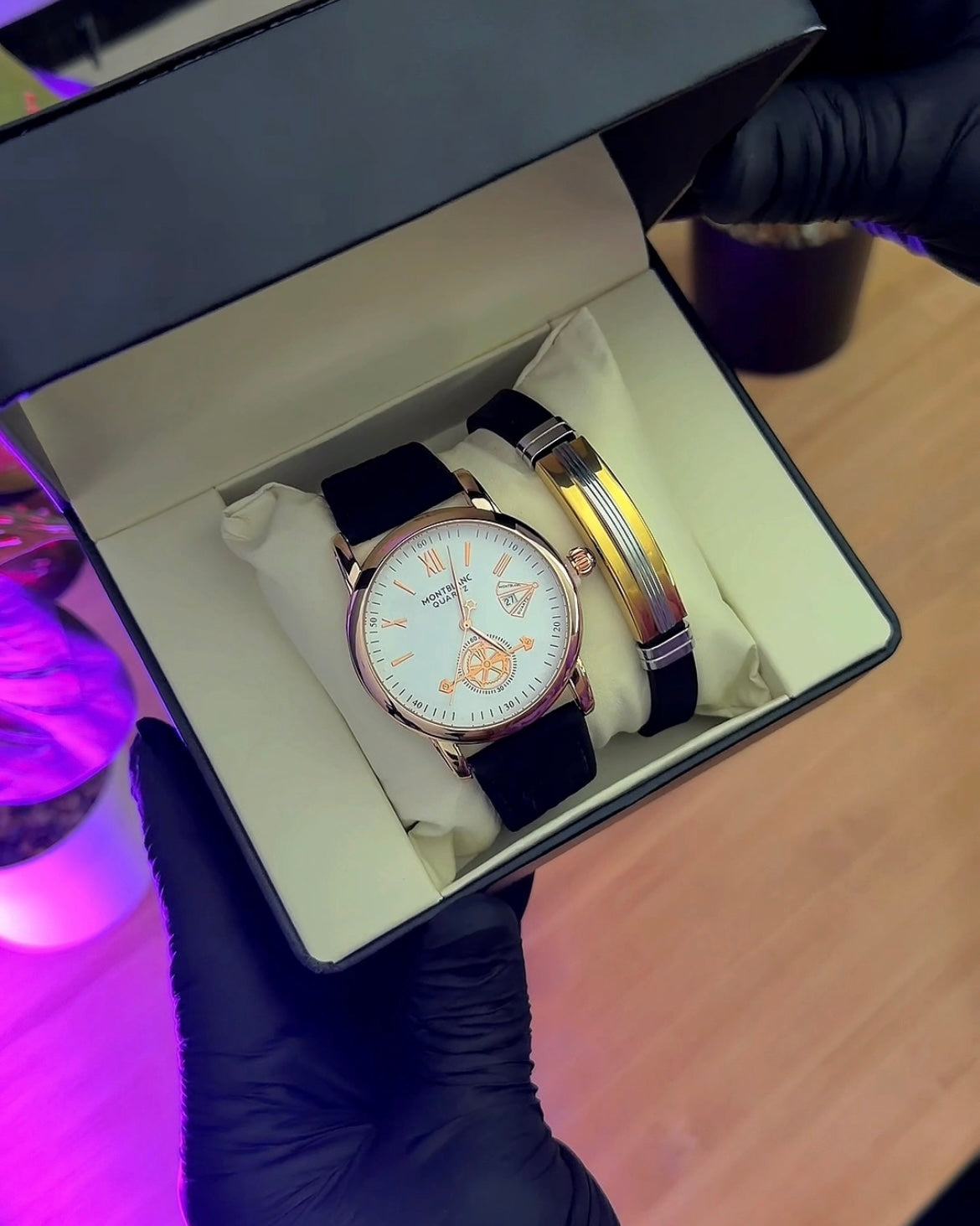Montre Hommeavec bracelet– Le Cadeau Qui Fait Toujours Plaisir