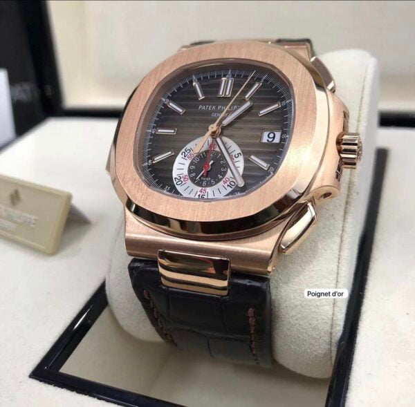 PATEK PHILIPPE NAUTILUS REMONTAGE AUTOMATIQUE 84783