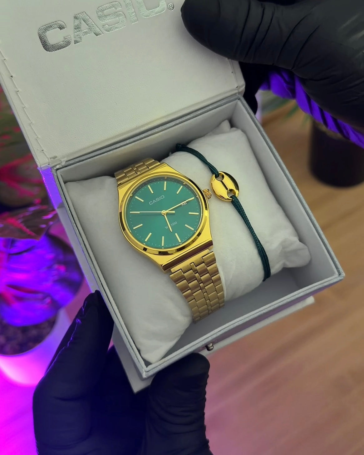 Montre casio avec bracelet résistant à l’eau C2