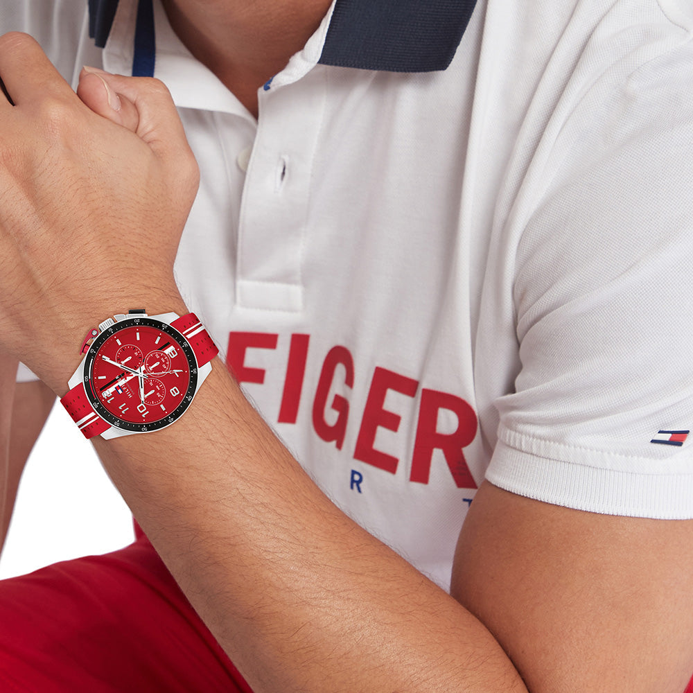 MONTRE TOMMY HILFIGER HOMME BANK CHRONOGRAPHE T2